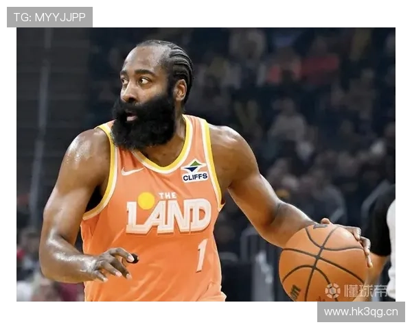 劳模硬汉哈登右手拇指骨折出战